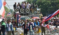 Civil Court of Thailand bans force against demonstrators